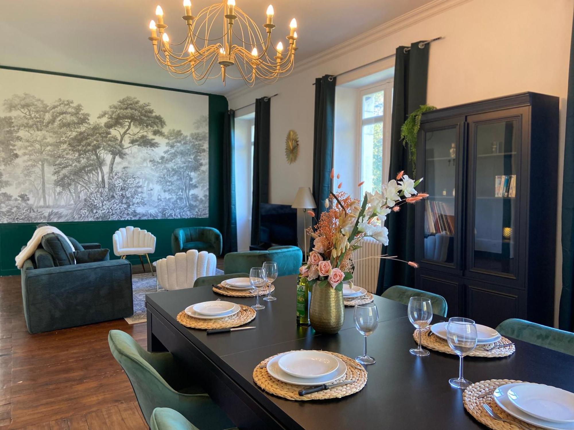 Le Chateau De Bel Air - De 125m2 - Experience Unique *